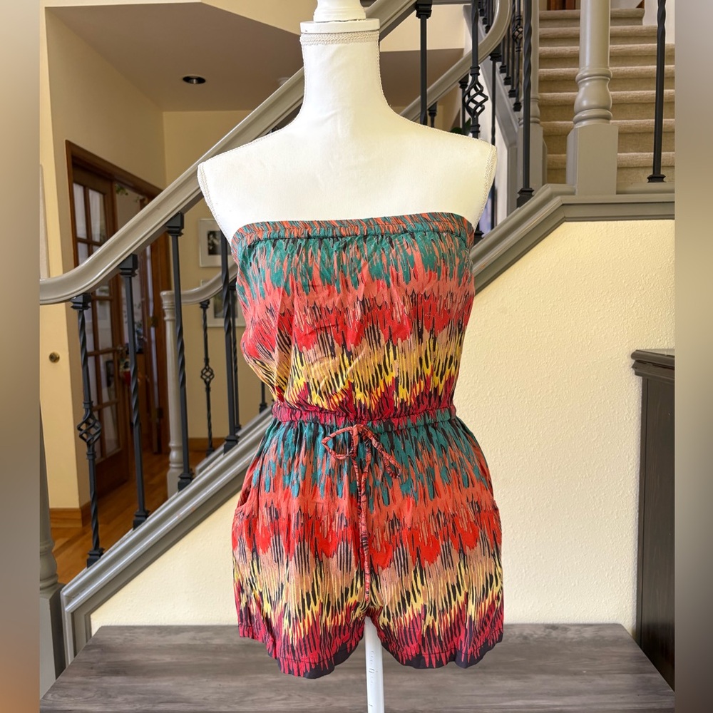 Forever 21 Colorful Strapless Romper Size Small
